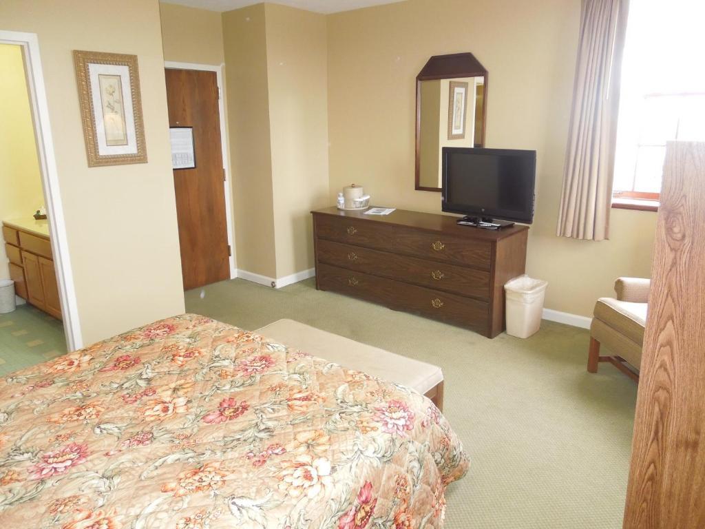 Bridges Guest Quarters Hotel Abbottstown Стая снимка